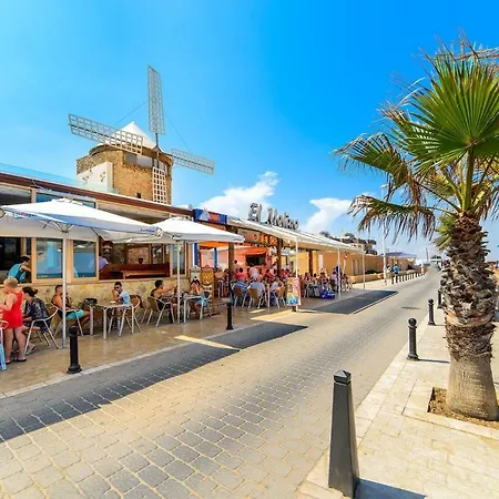 Playa La Mata - 